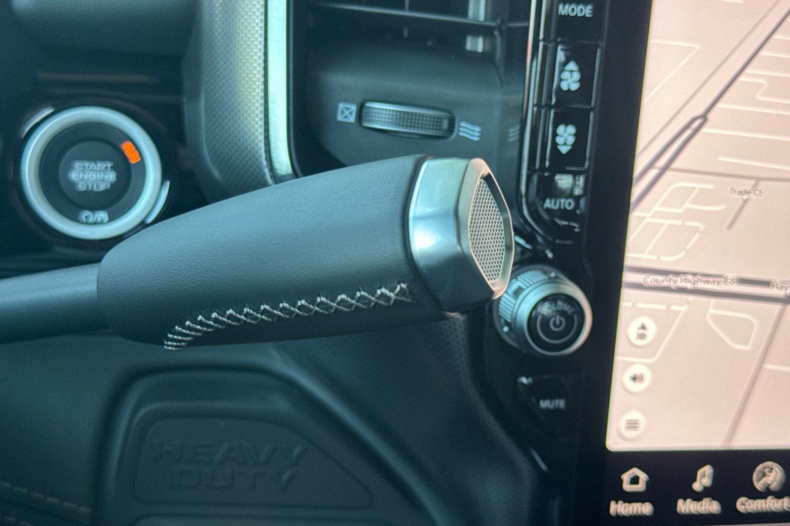 New 2026 RAM 2500 Limited AWD/4WD image 20