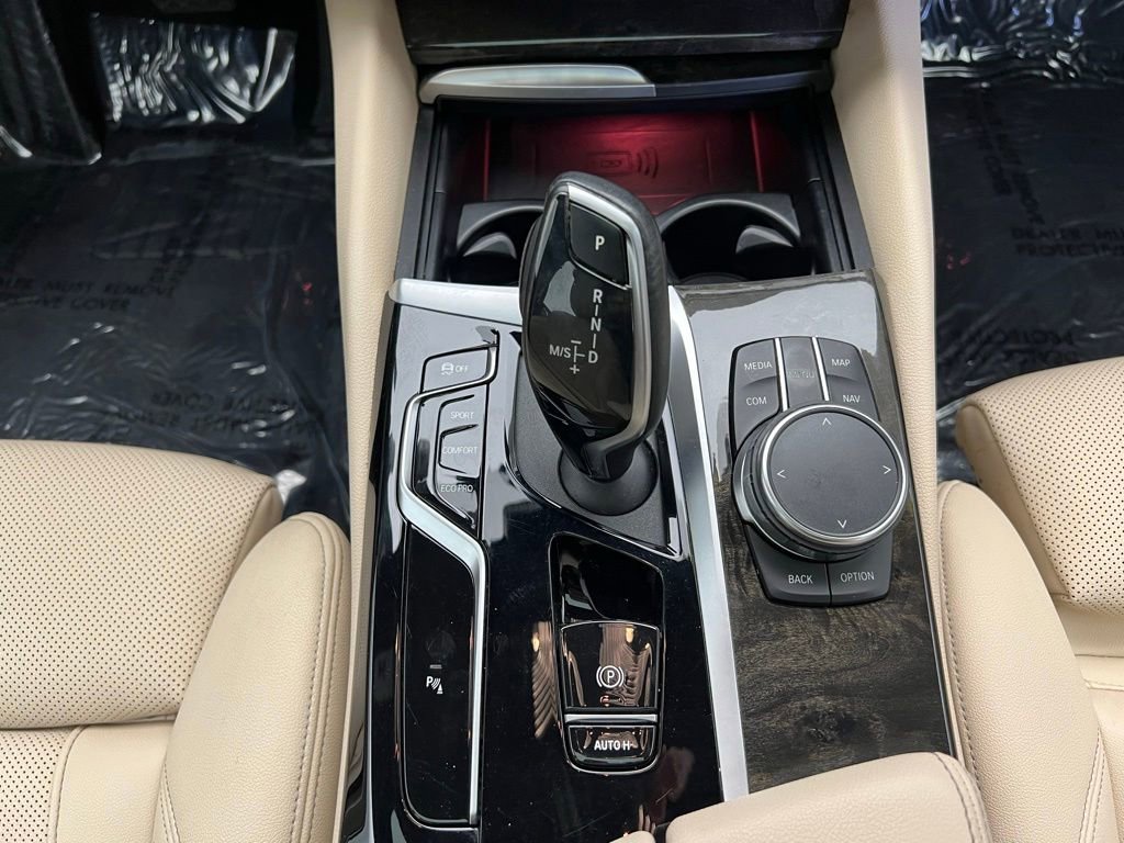 Certified 2023 BMW 530i w/ Premium Package RWD image 12