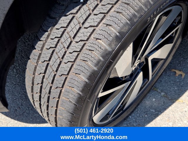 Used 2025 Volkswagen Atlas SE AWD/4WD image 19