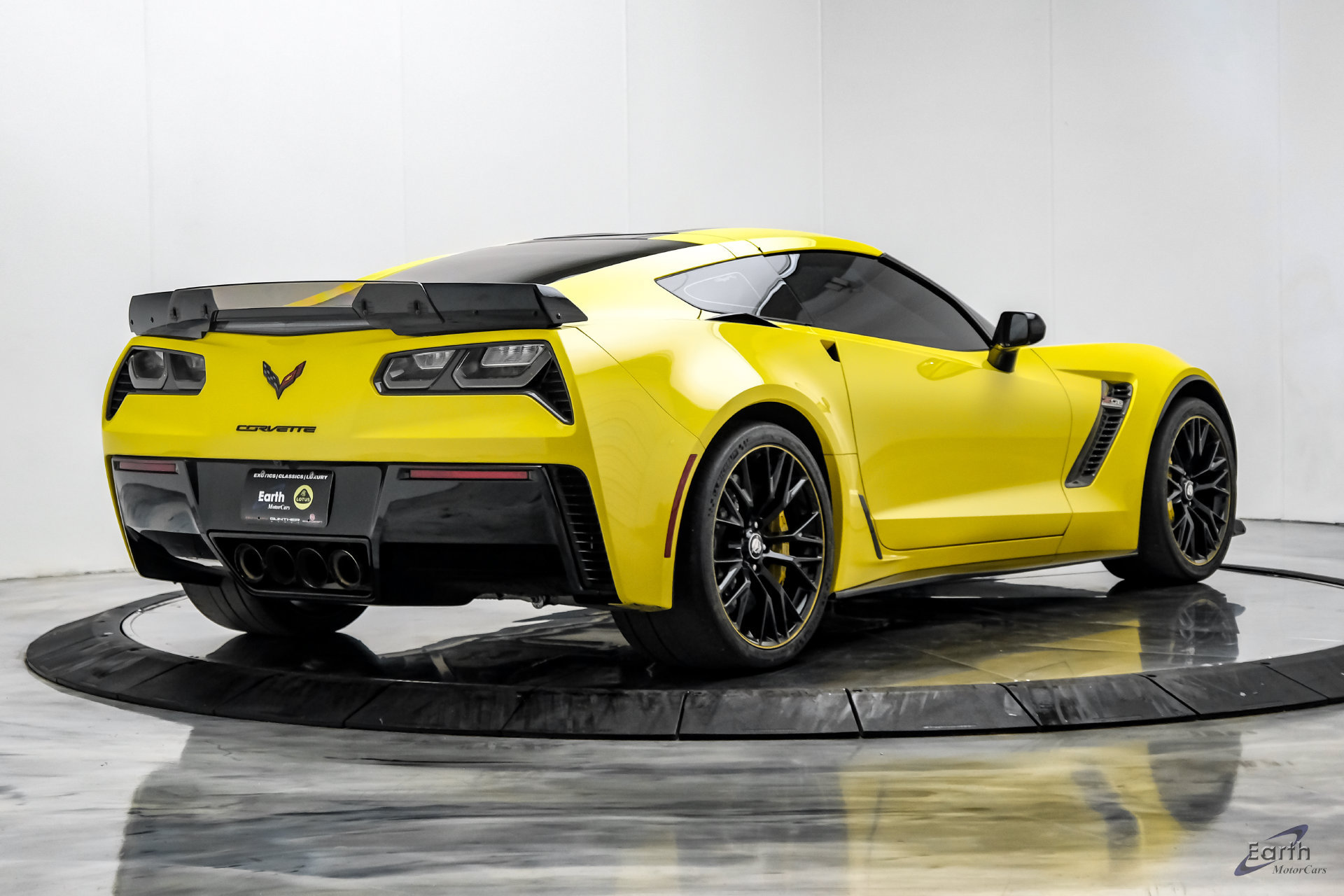 Used 2016 Chevrolet Corvette Z06 w/ C7.r Special Edition RWD image 20