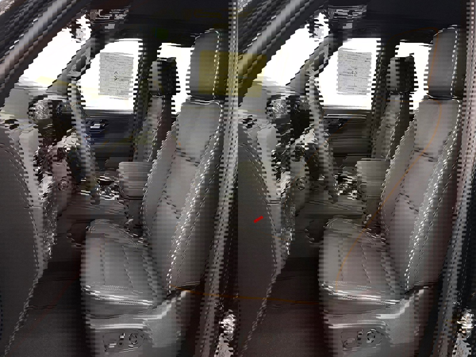 New 2026 Chevrolet Suburban Premier image 9