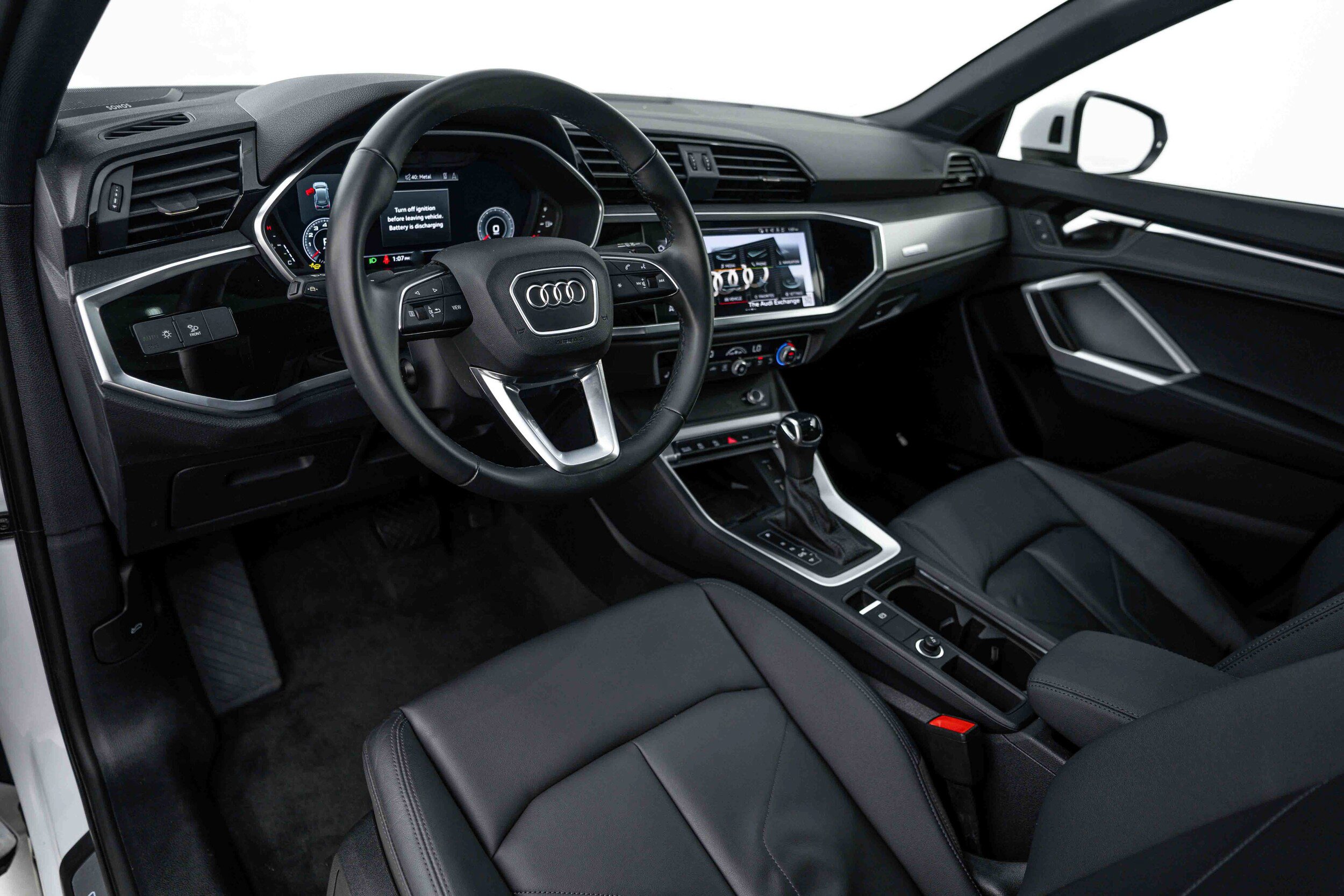 Certified 2024 Audi Q3 2.0T Premium Plus w/ Premium Plus Package AWD/4WD image 9