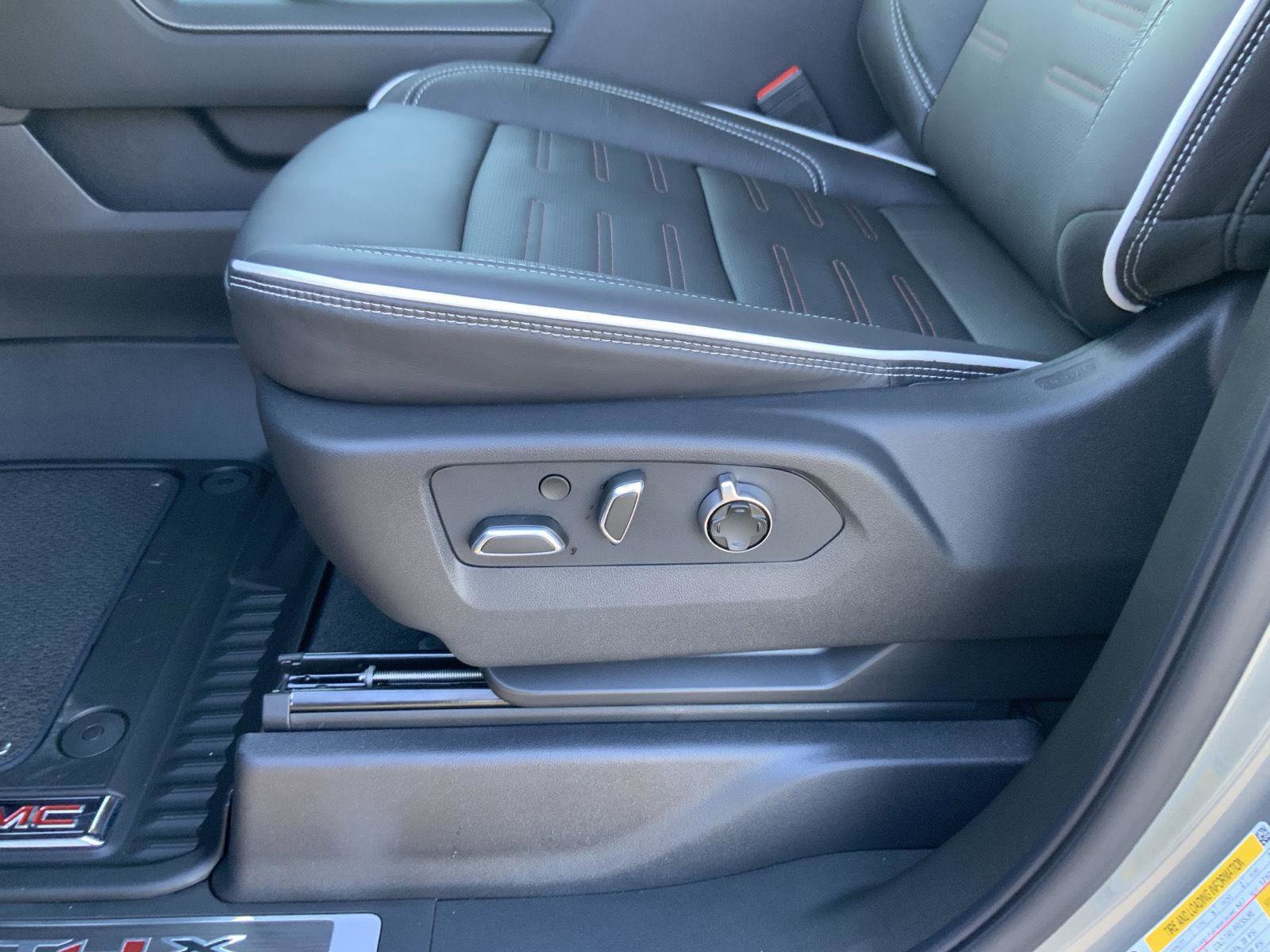 New 2026 GMC Sierra 1500 AT4X image 33