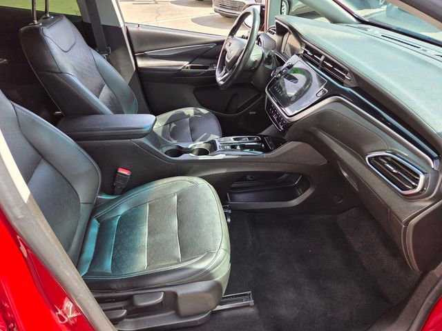 Certified 2022 Chevrolet Bolt LT w/ Infotainment Package FWD image 15