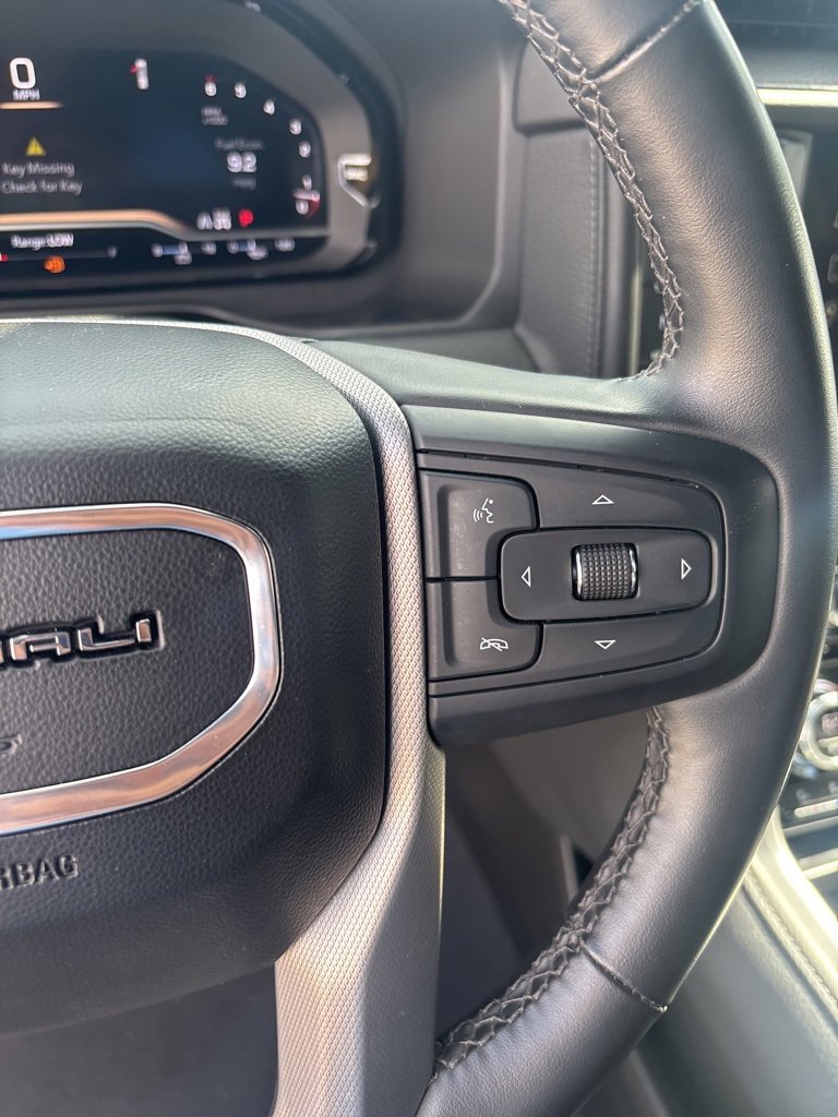 Used 2023 GMC Yukon Denali image 17