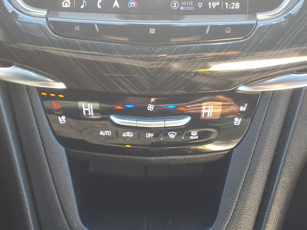 Certified 2021 Cadillac XT6 Premium Luxury image 14