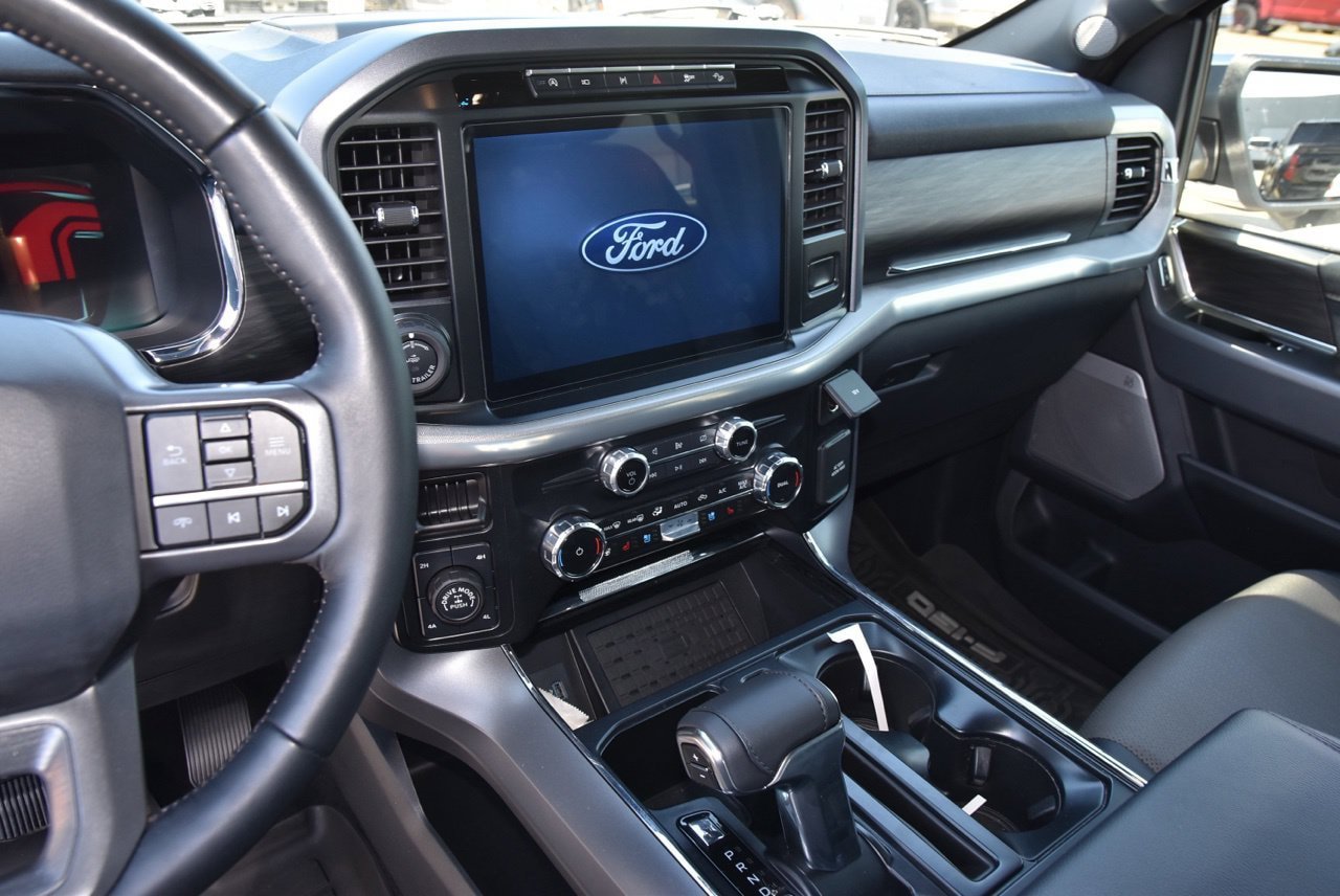 Certified 2024 Ford F150 Lariat w/ FX4 Off-Road Package AWD/4WD image 8