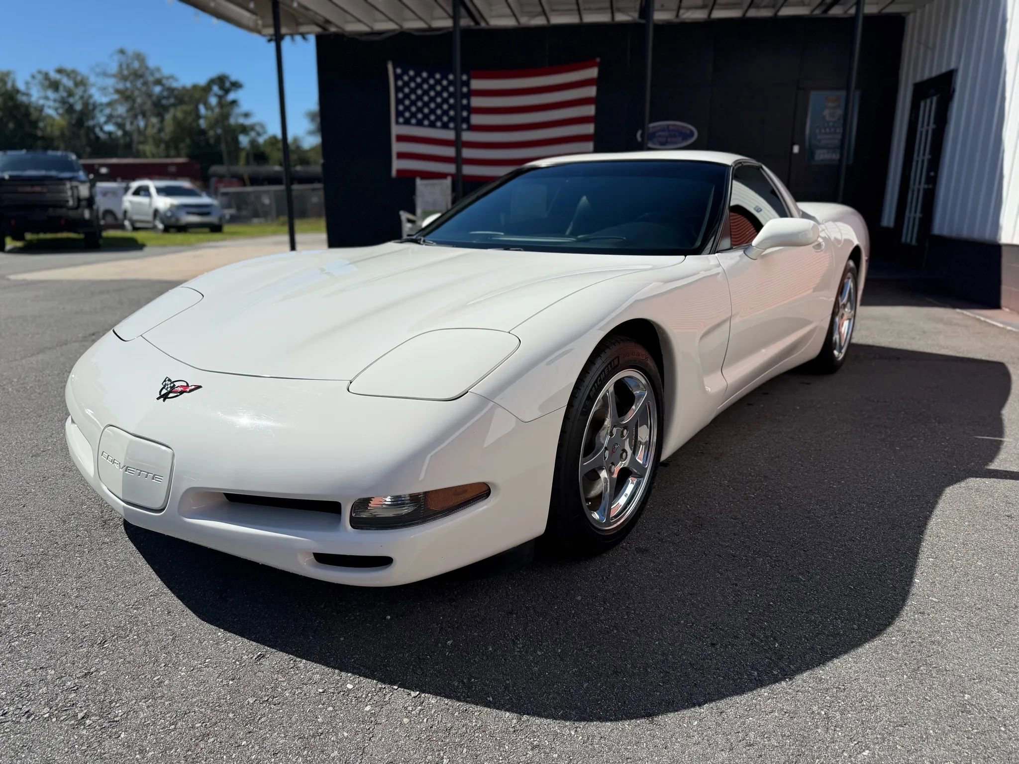 Used 2001 Chevrolet Corvette Coupe w/ Preferred Equipment Group2 image 2