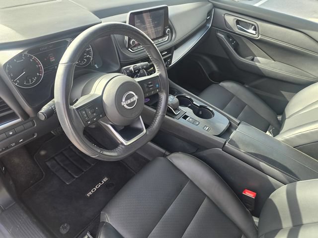 Used 2024 Nissan Rogue SV w/ SV Premium Package FWD image 19