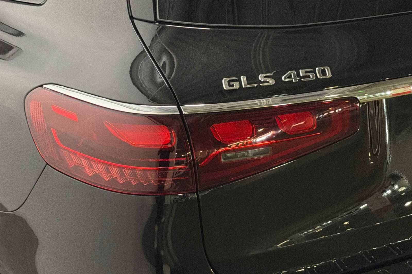 New 2026 Mercedes-Benz GLS 450 4MATIC image 28