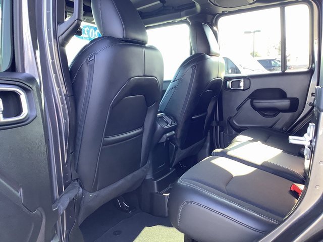 Used 2023 Jeep Wrangler Sport S image 22