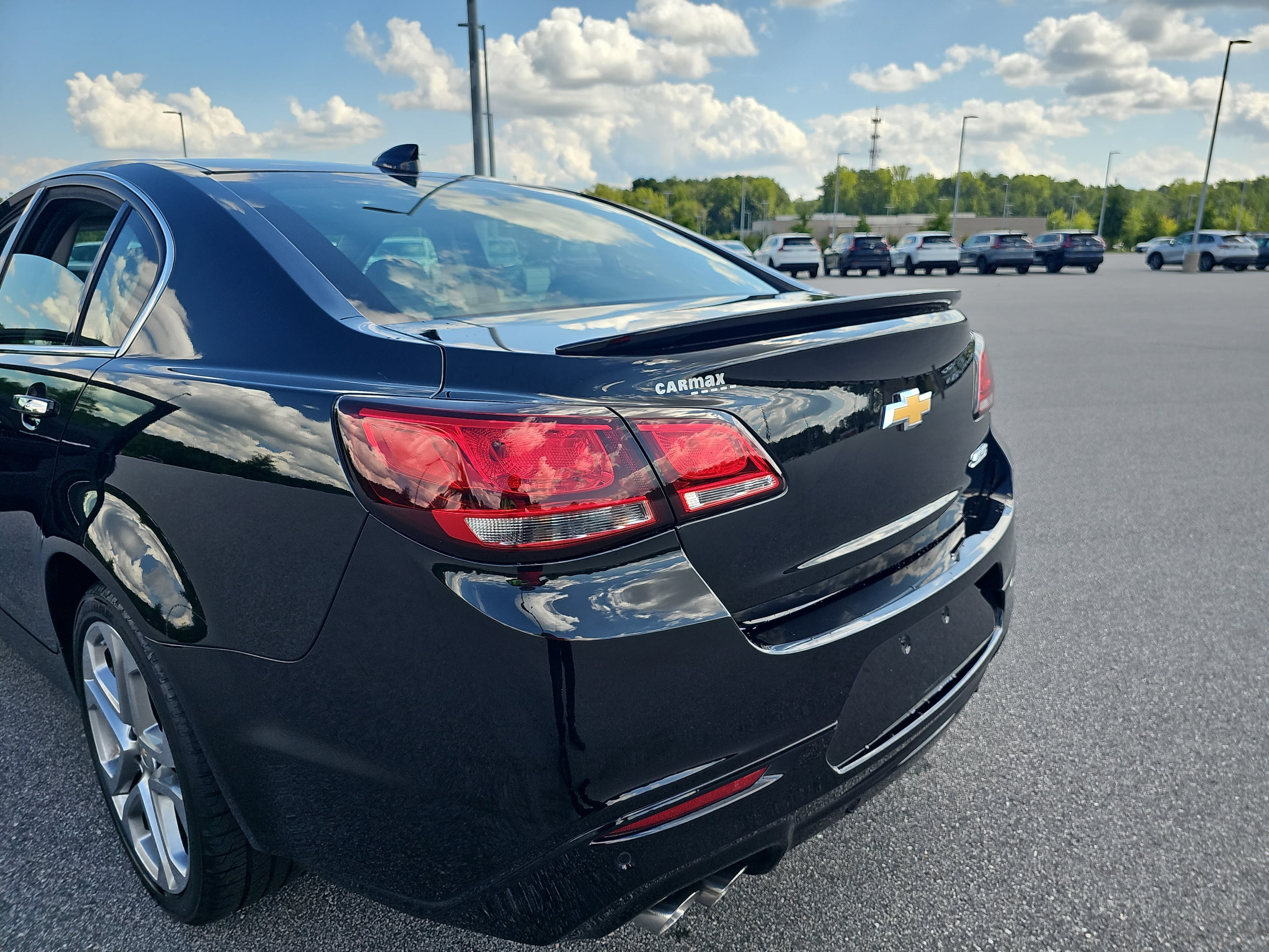 Used 2016 Chevrolet SS RWD image 35