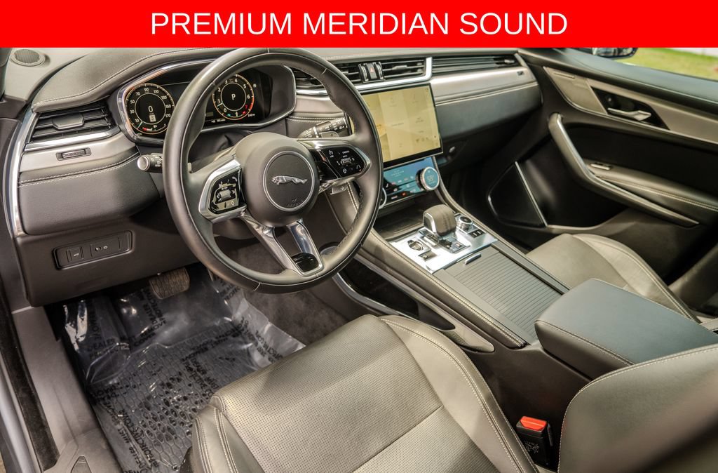 Used 2024 Jaguar F-PACE R-Dynamic S AWD/4WD image 4