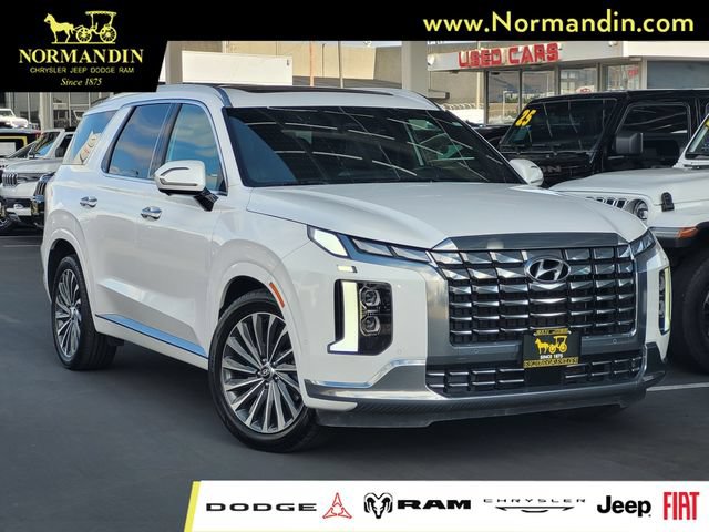 Used 2024 Hyundai Palisade Calligraphy FWD video 1