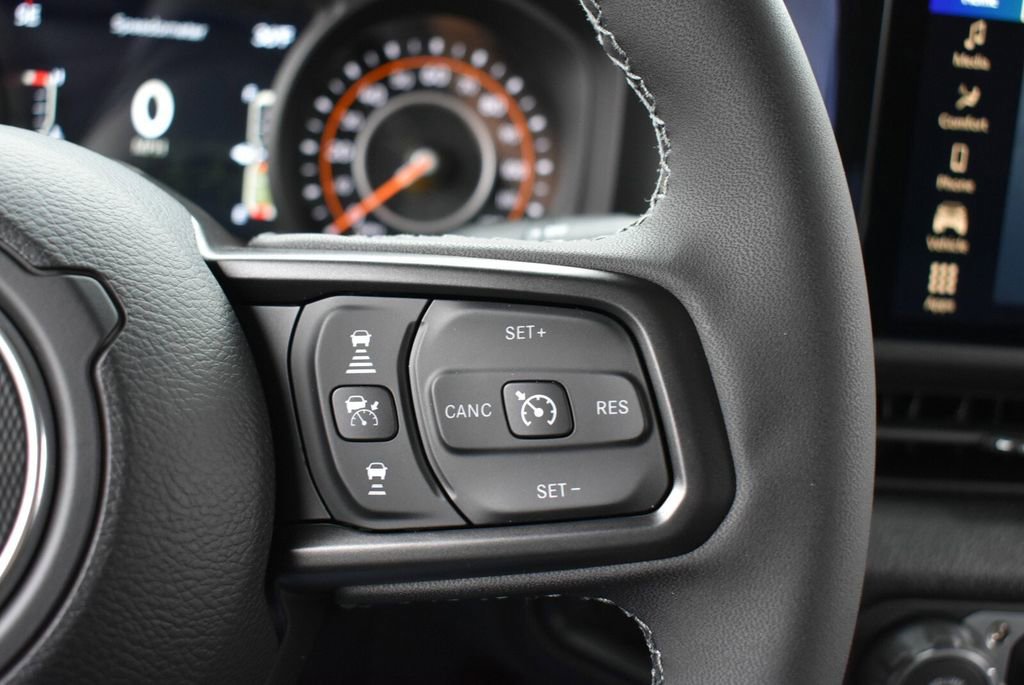 New 2026 Jeep Gladiator Sport AWD/4WD image 16