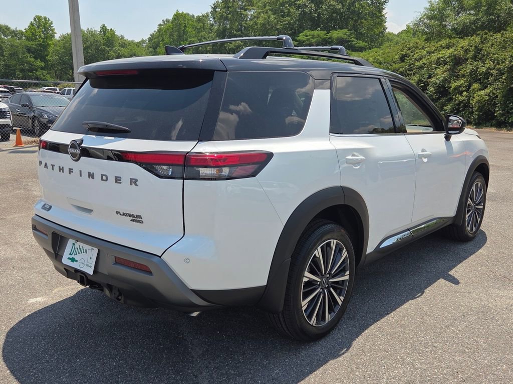 New 2026 Nissan Pathfinder Platinum AWD/4WD image 10