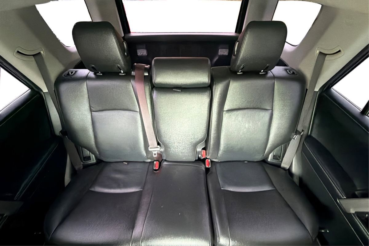 Used 2016 Toyota 4Runner SR5 RWD image 13