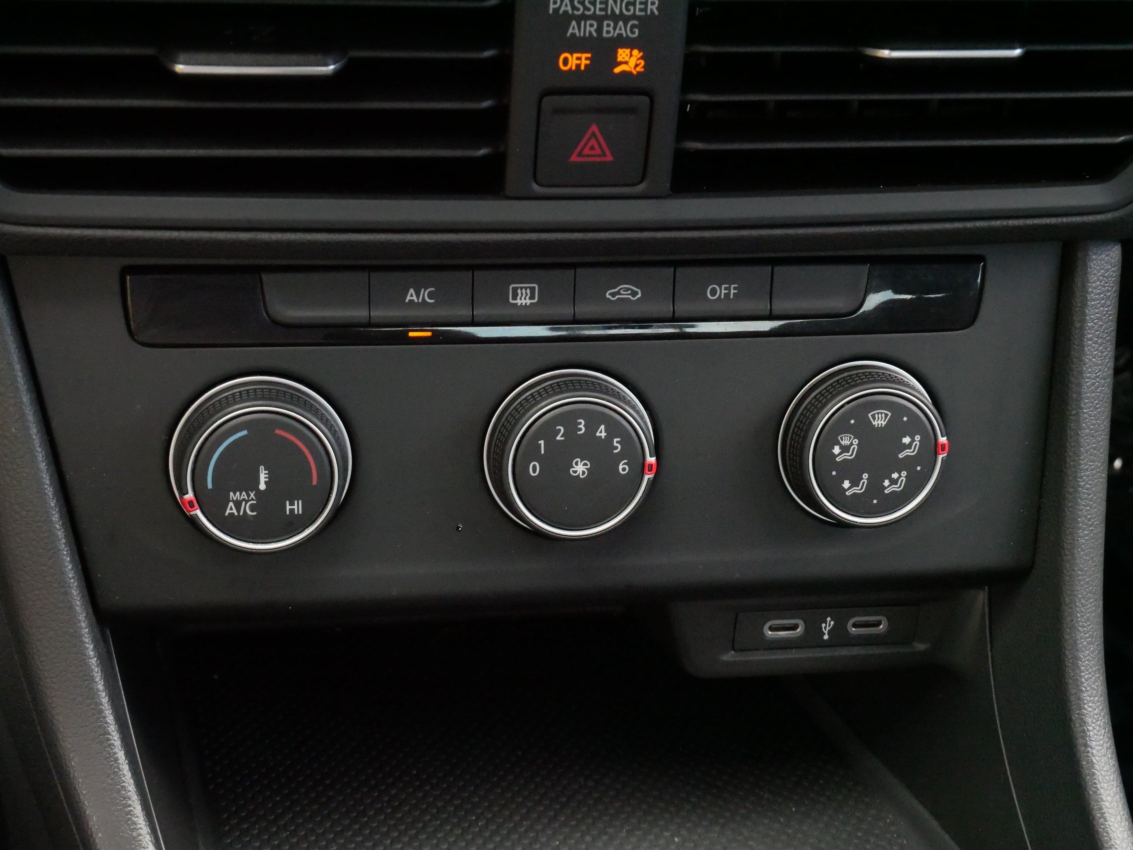 Certified 2023 Volkswagen Jetta S FWD image 23
