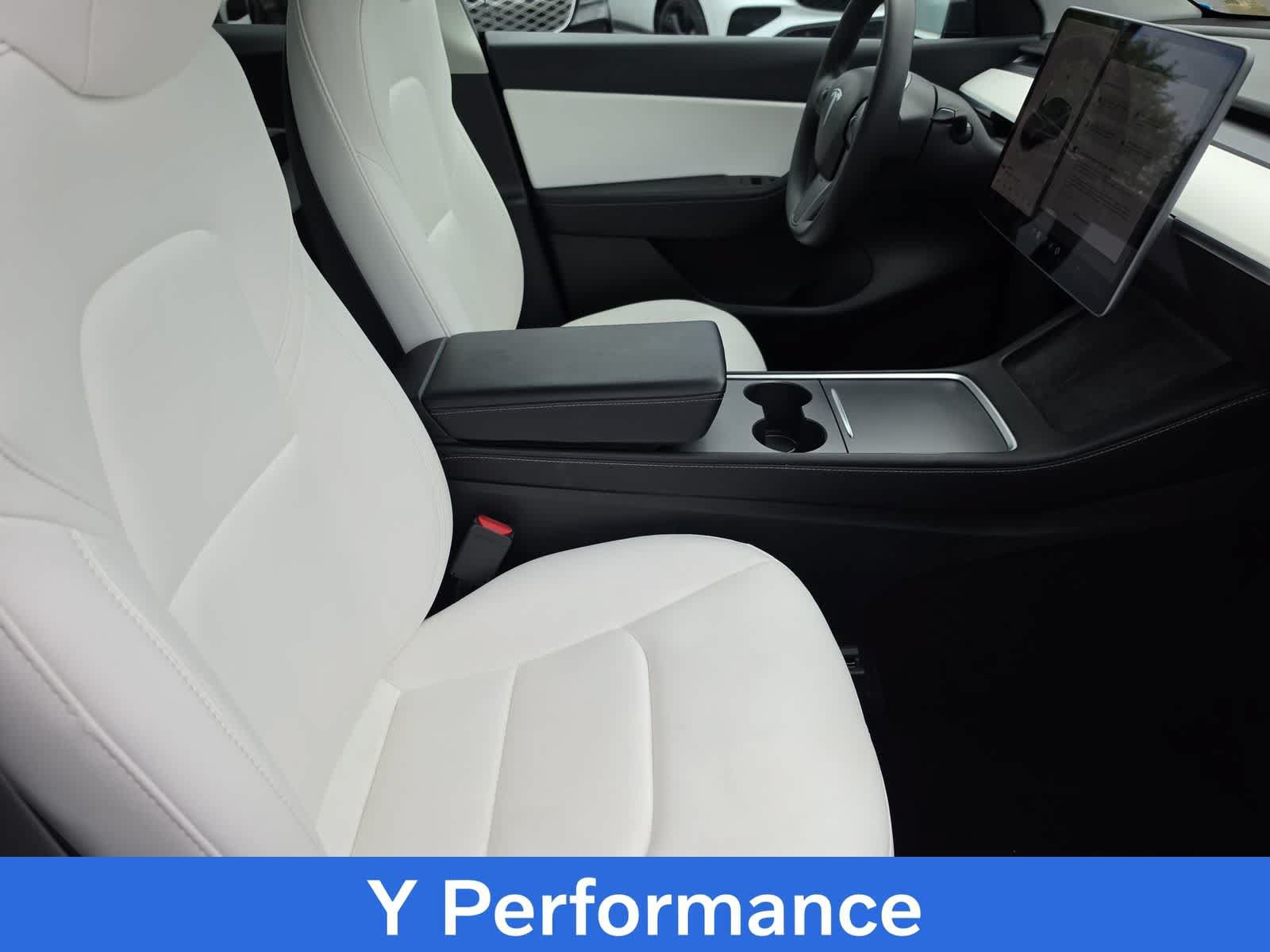 Used 2022 Tesla Model Y Performance AWD/4WD image 18