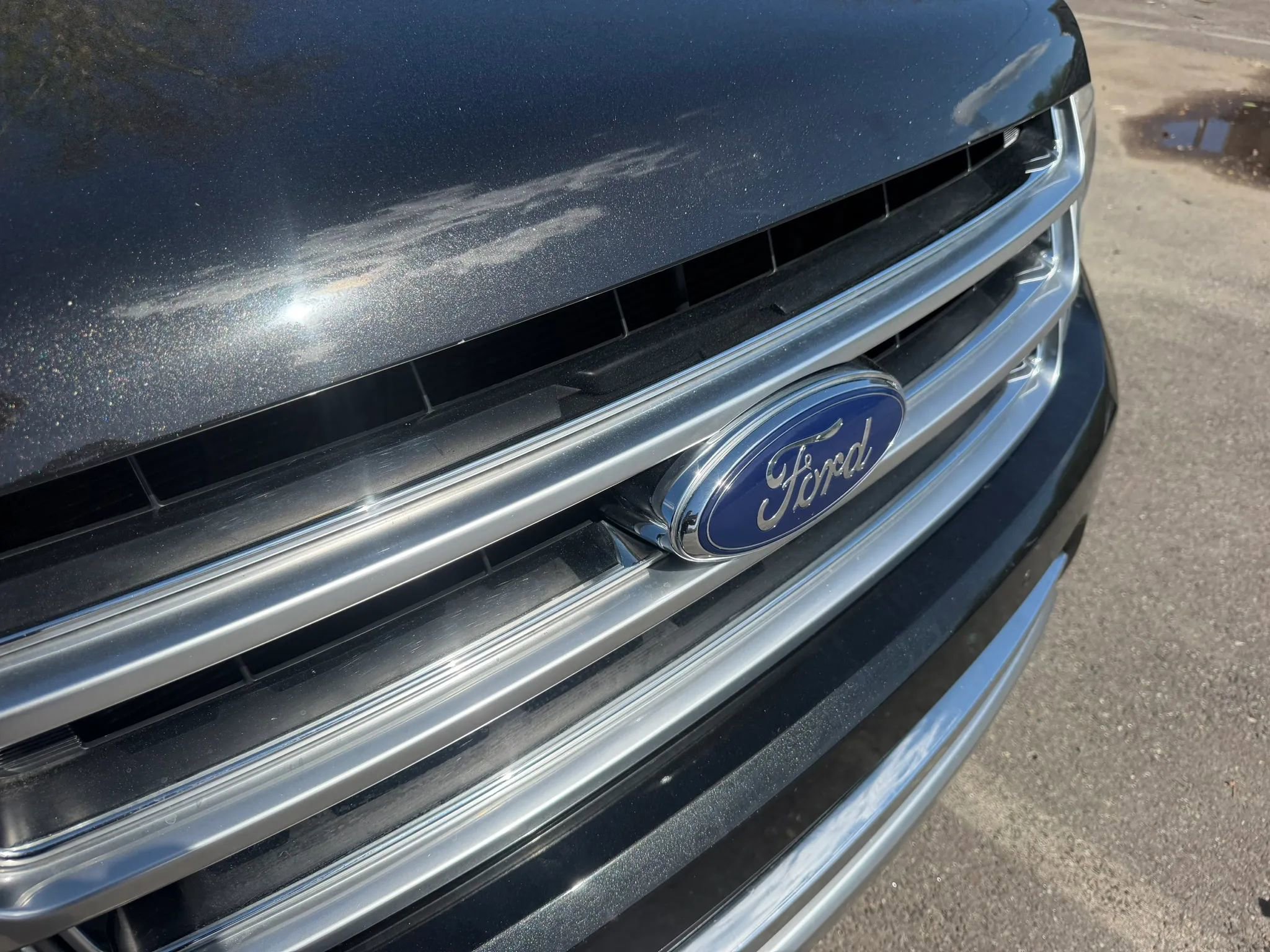 Used 2015 Ford Expedition Platinum image 5