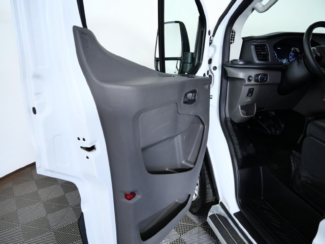 Certified 2025 Ford Transit 250 Low Roof w/ Exterior Upgrade Package RWD image 14