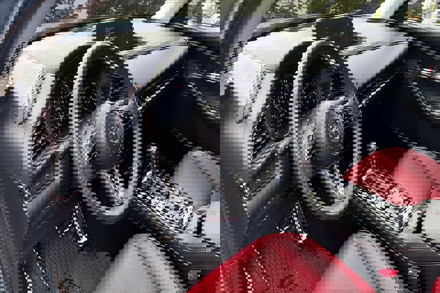 Used 2024 MAZDA CX-30 AWD 2.5 S w/ Preferred Package image 17