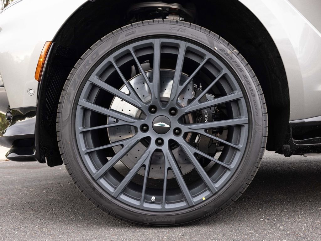New 2026 Aston Martin DBX 707 image 54