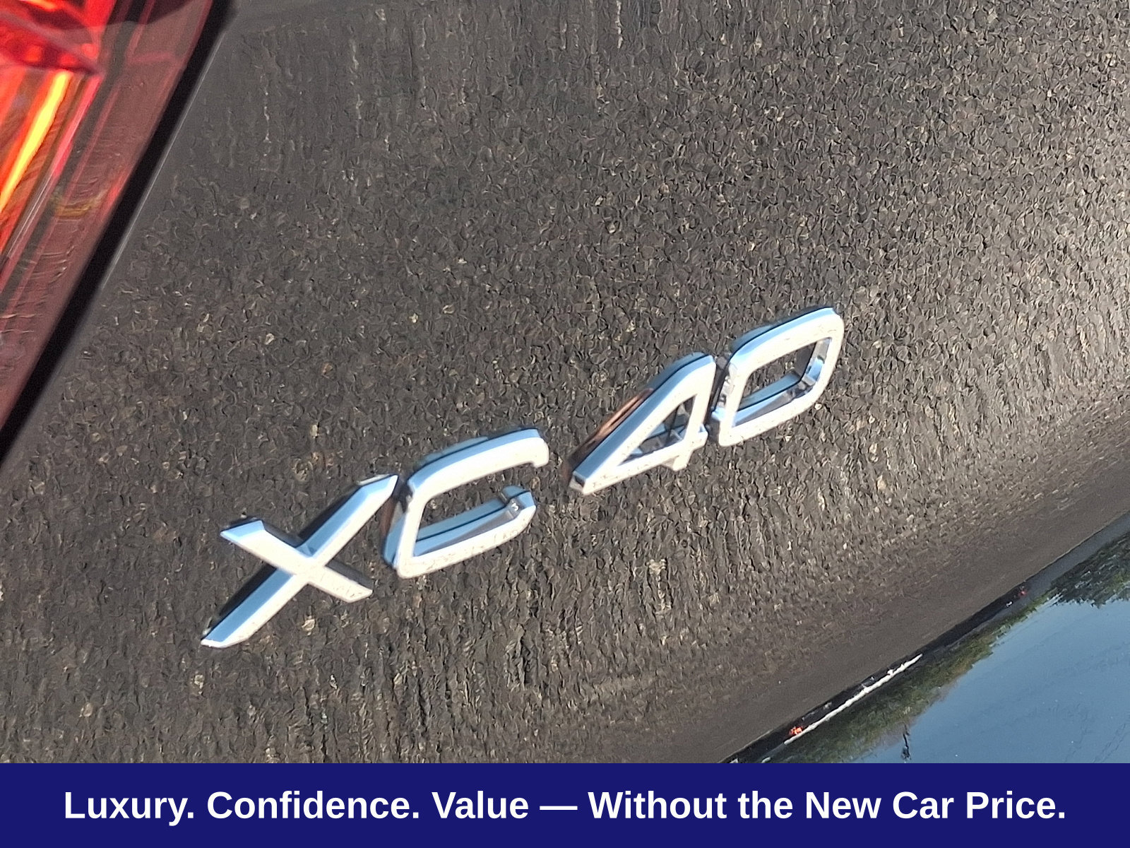 New 2026 Volvo XC40 B5 Ultra w/ Protection Package Premier AWD/4WD image 17