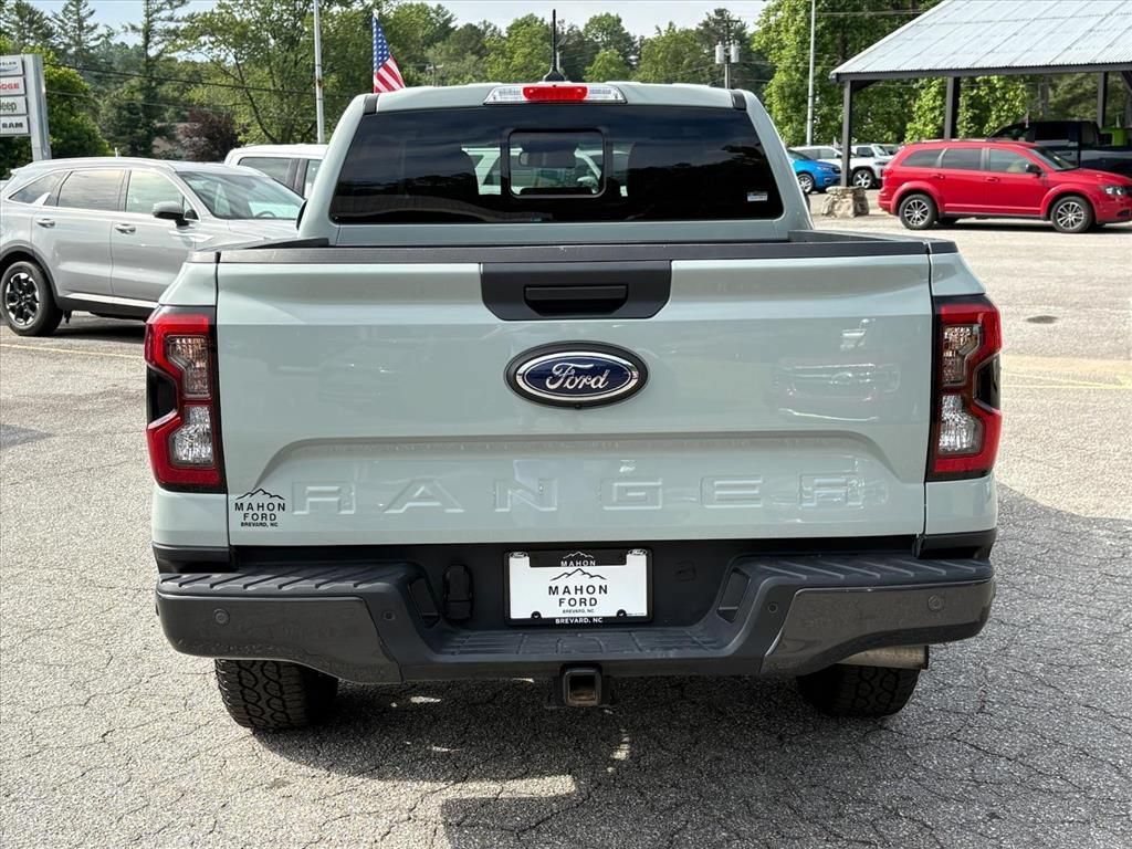 Used 2024 Ford Ranger Lariat w/ Trailer Tow Package AWD/4WD image 4