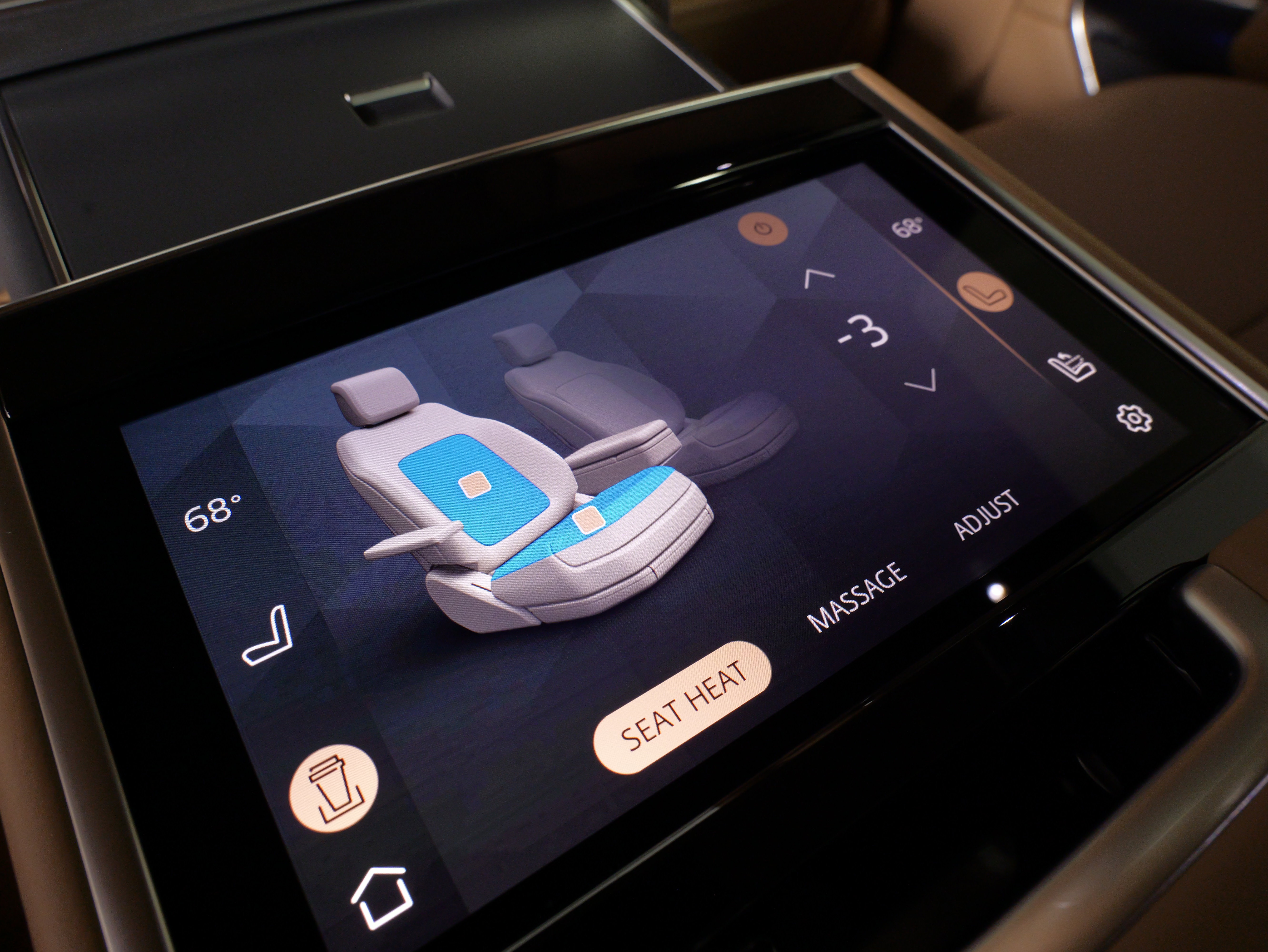 Used 2025 Land Rover Range Rover Autobiography image 48