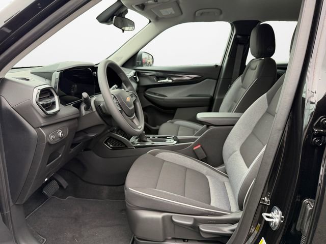 New 2026 Chevrolet TrailBlazer LS image 9