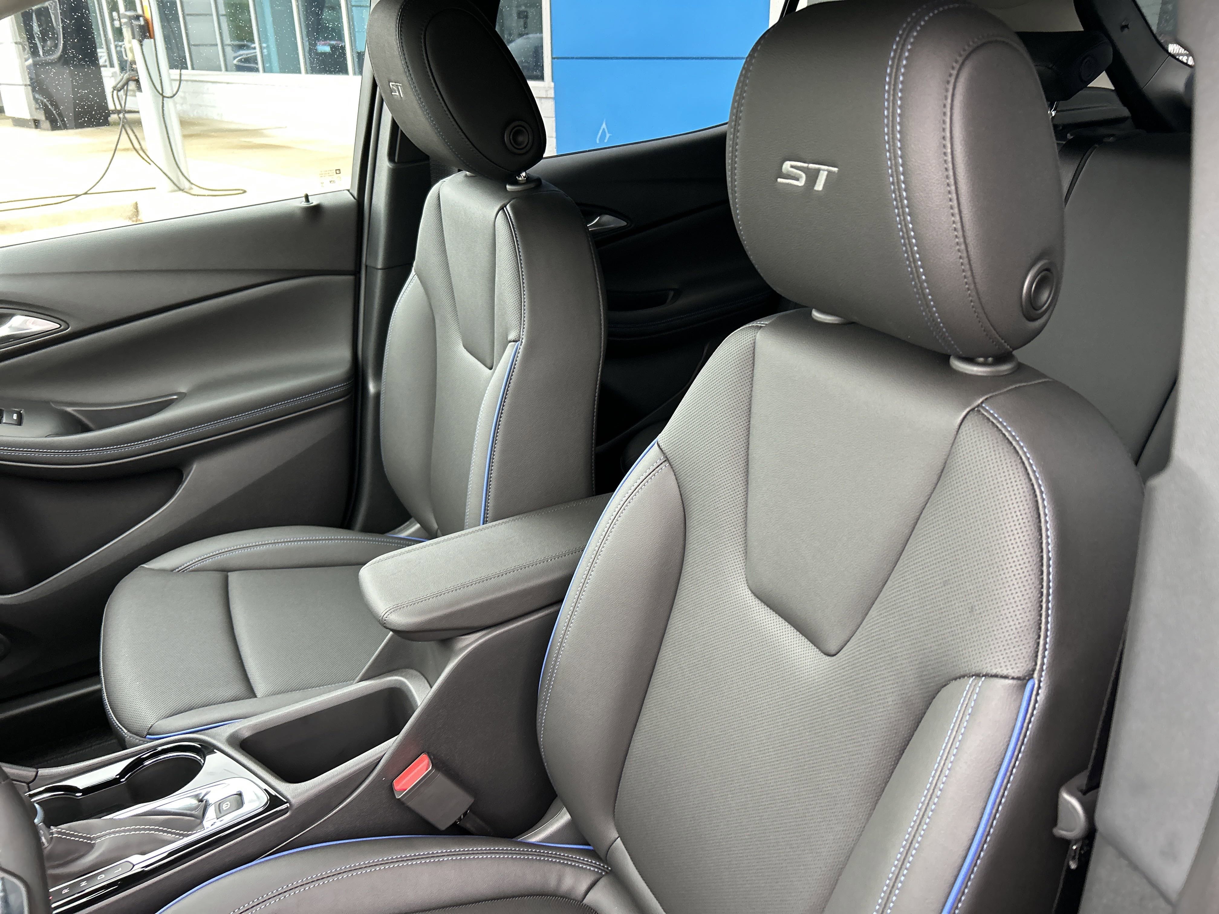 New 2026 Buick Encore GX Sport Touring image 19