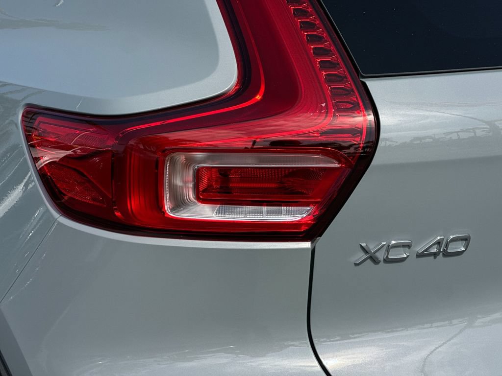 New 2026 Volvo XC40 B5 Plus w/ Protection Package Premier AWD/4WD image 26