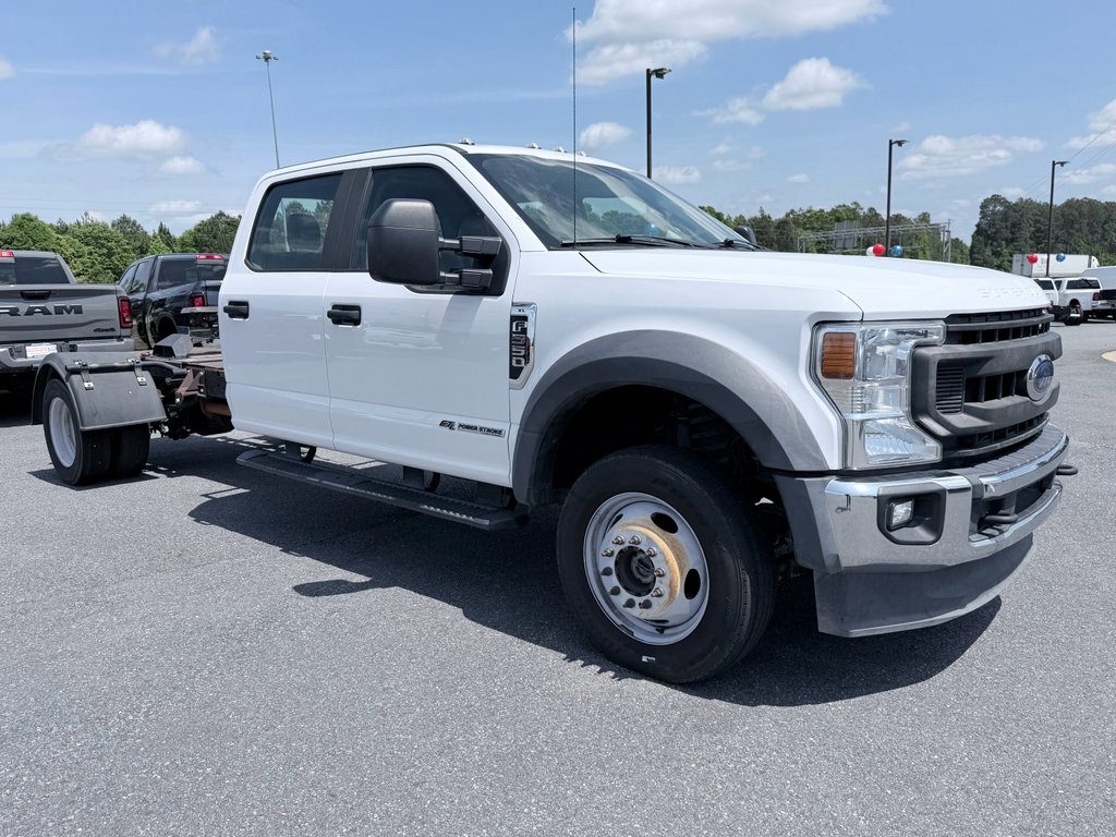 Used 2021 Ford F550 4x4 Crew Cab Super Duty w/ Power Equipment Group image 2