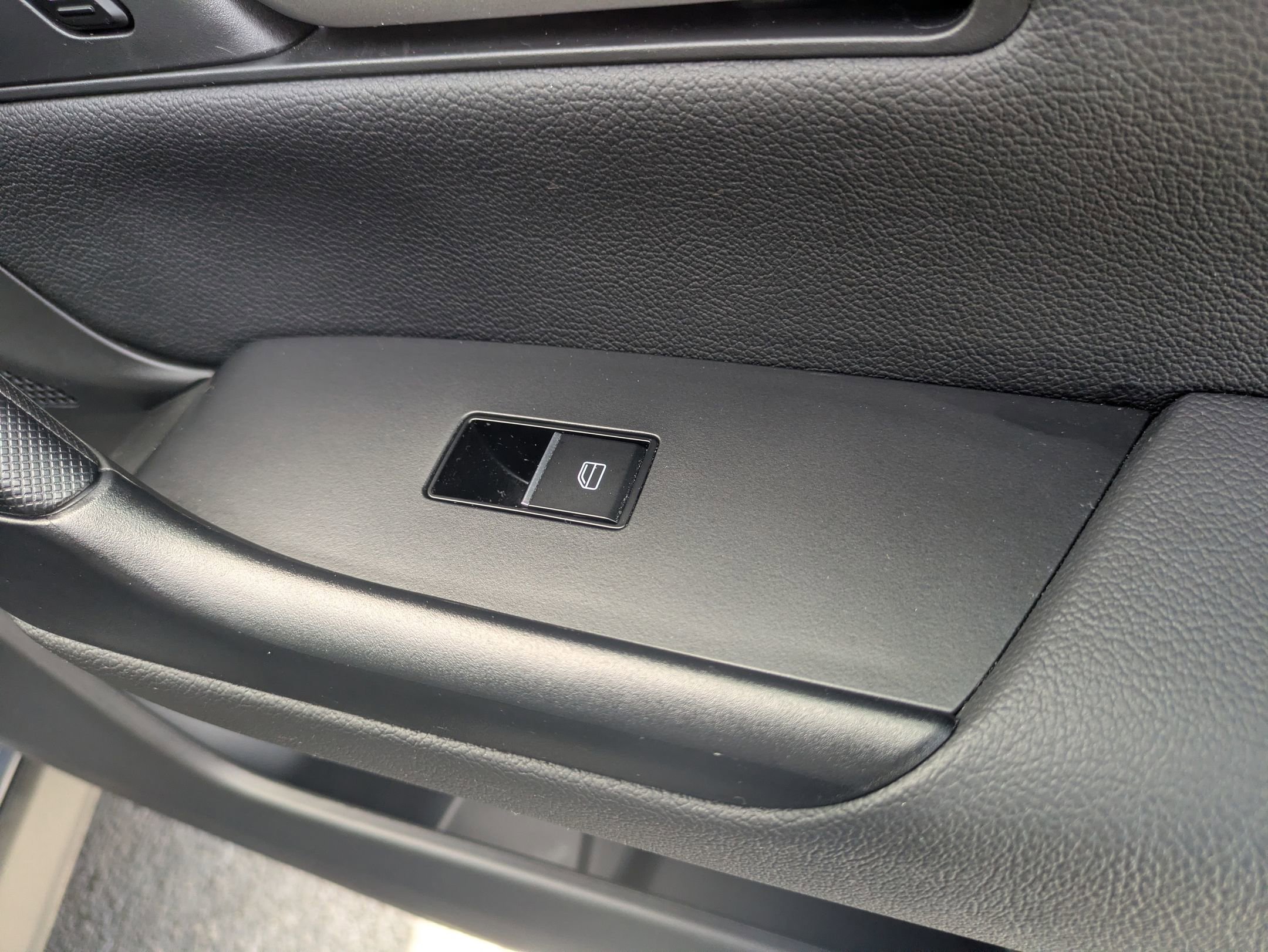 Certified 2025 MAZDA CX-50 AWD 2.5 Hybrid w/ Weather Package image 40