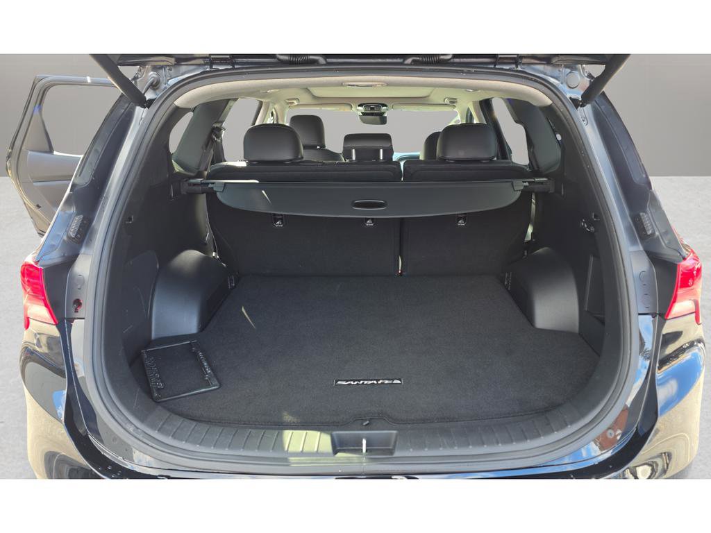 Used 2023 Hyundai Santa Fe Limited image 19