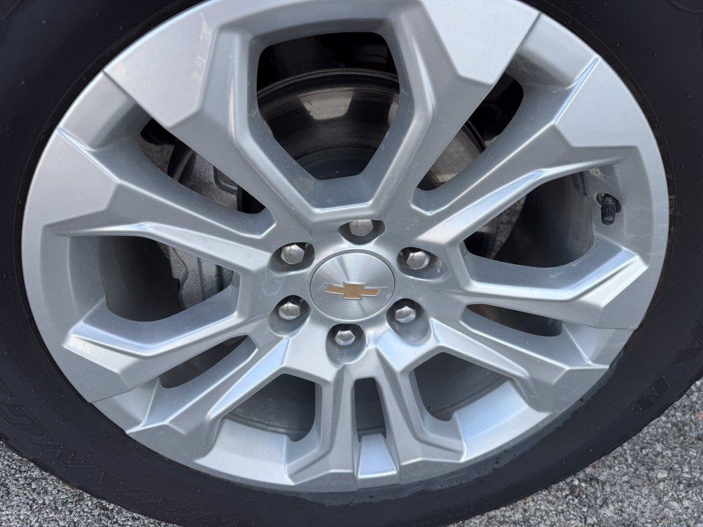 Used 2024 Chevrolet Silverado 1500 LTZ AWD/4WD image 31