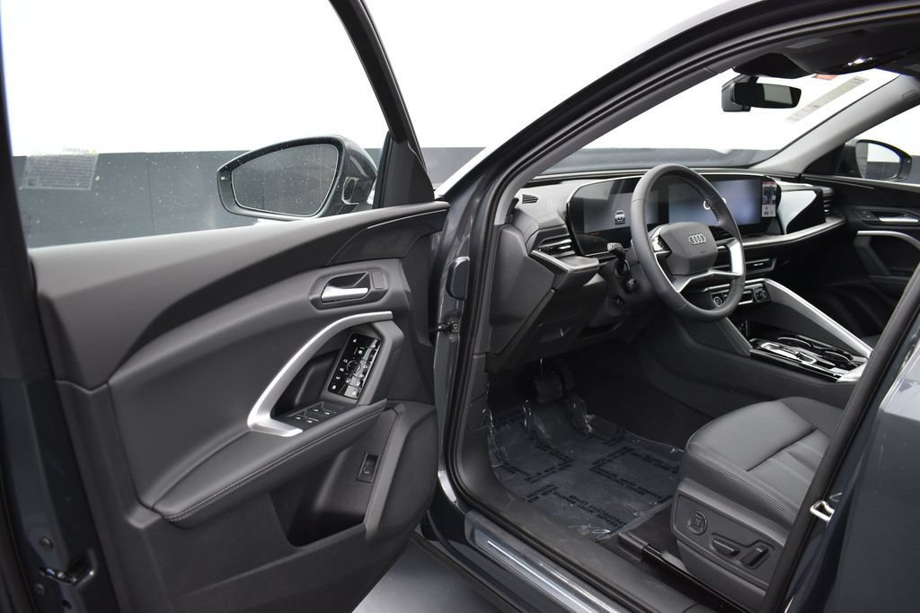 New 2026 Audi Q5 Premium w/ Convenience Package AWD/4WD image 5