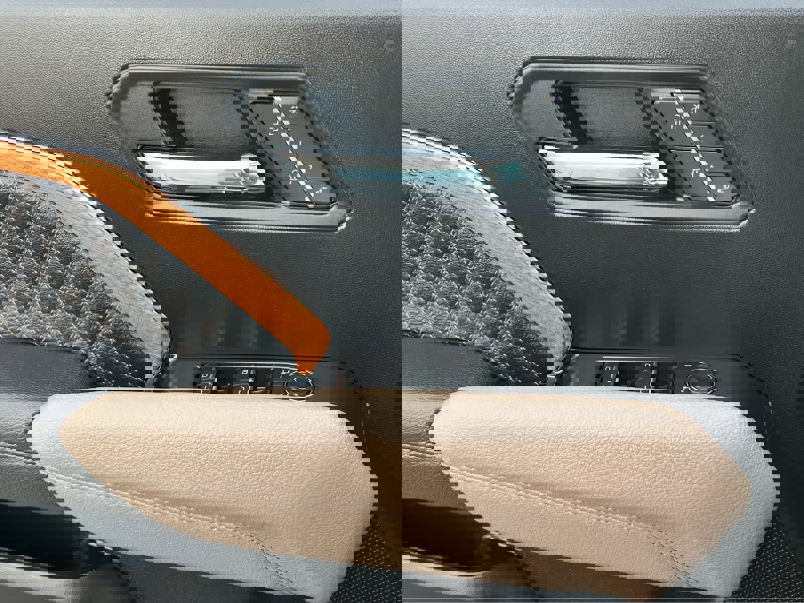 Used 2026 GMC Canyon Denali image 30