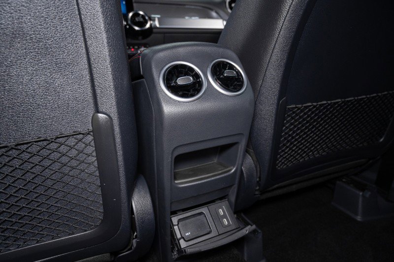 New 2026 Mercedes-Benz GLB 250 4MATIC image 21