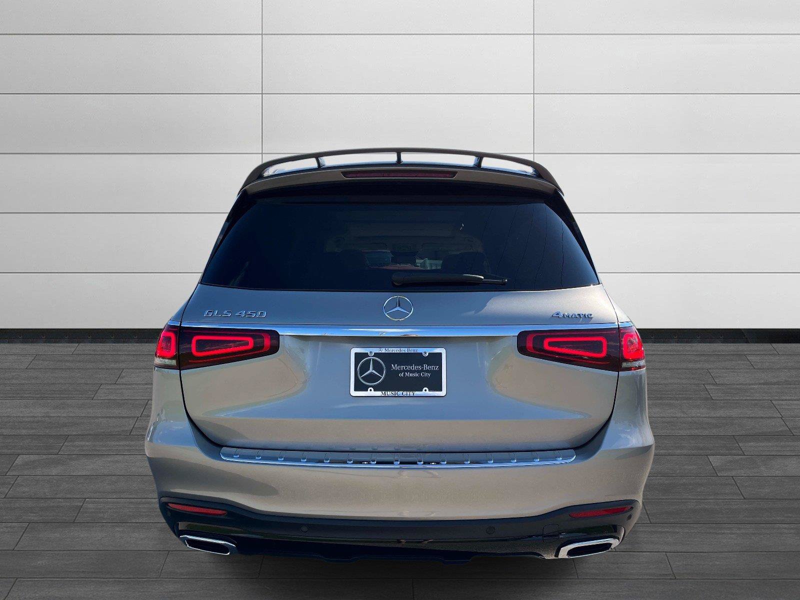 Certified 2022 Mercedes-Benz GLS 450 4MATIC image 4