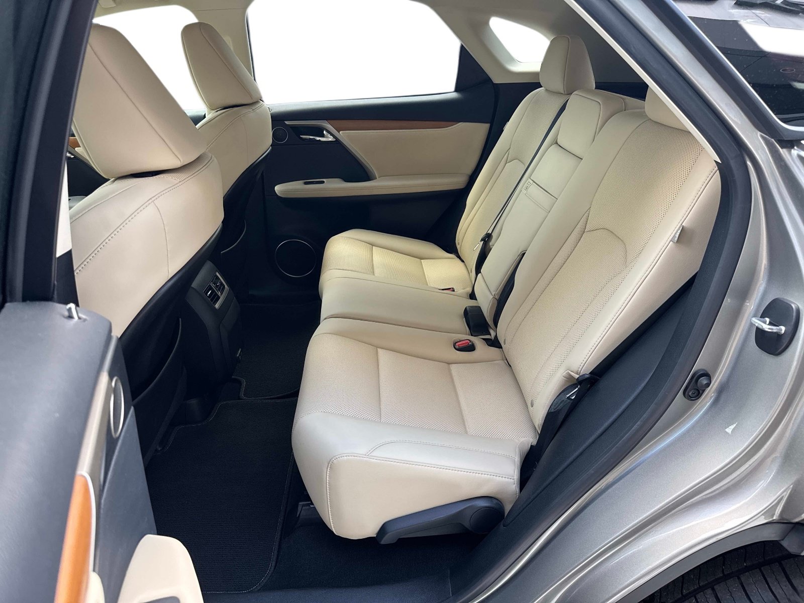 Certified 2022 Lexus RX 350 FWD w/ Premium Package image 14