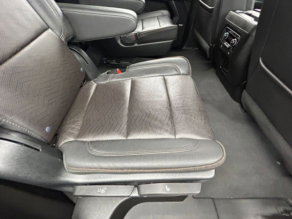 Used 2023 Chevrolet Tahoe High Country image 44