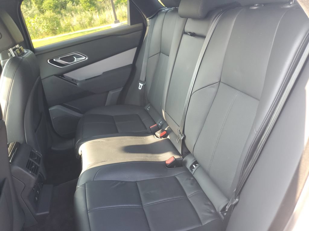 Used 2025 Land Rover Range Rover Velar S AWD/4WD image 33