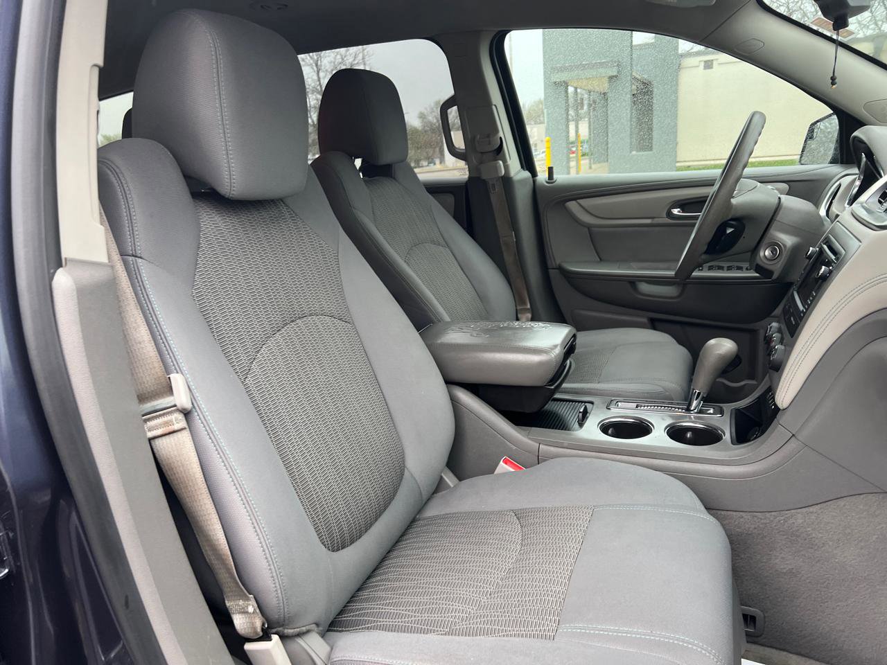 Used 2013 Chevrolet Traverse LS image 34