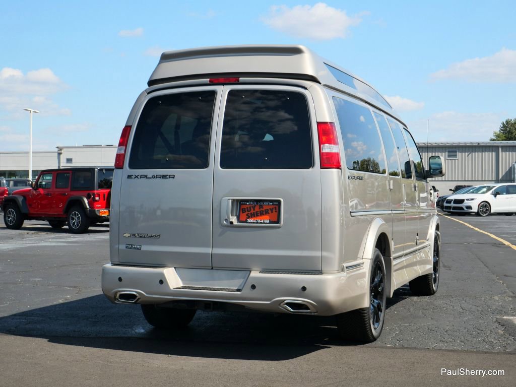 Used 2023 Chevrolet Express 2500 image 17