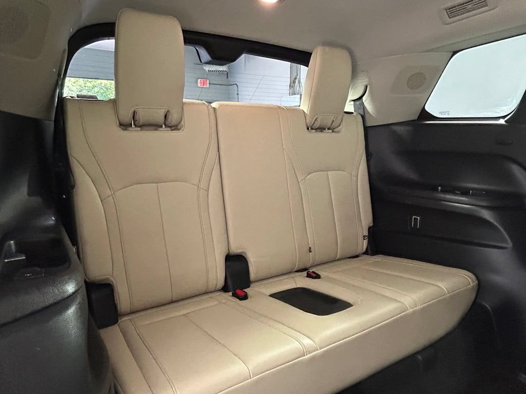 Used 2023 INFINITI QX60 Luxe w/ Vision Package AWD/4WD image 14
