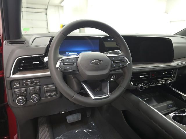 New 2026 Chevrolet Suburban Z71 image 10