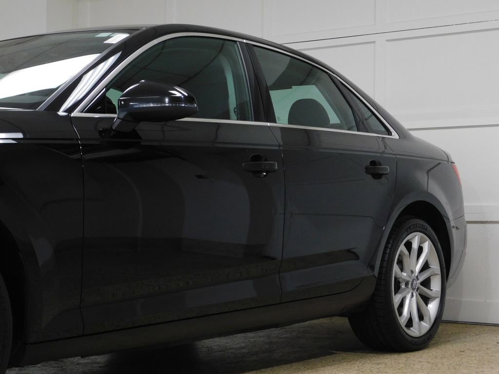 Used 2017 Audi A4 2.0T image 18