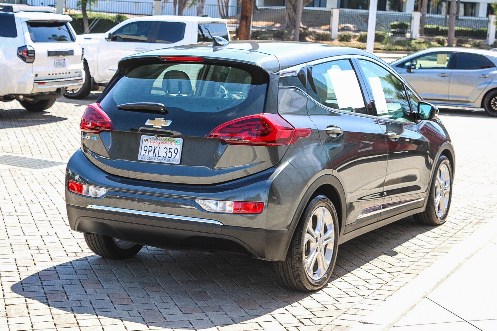 Used 2021 Chevrolet Bolt LT FWD image 7